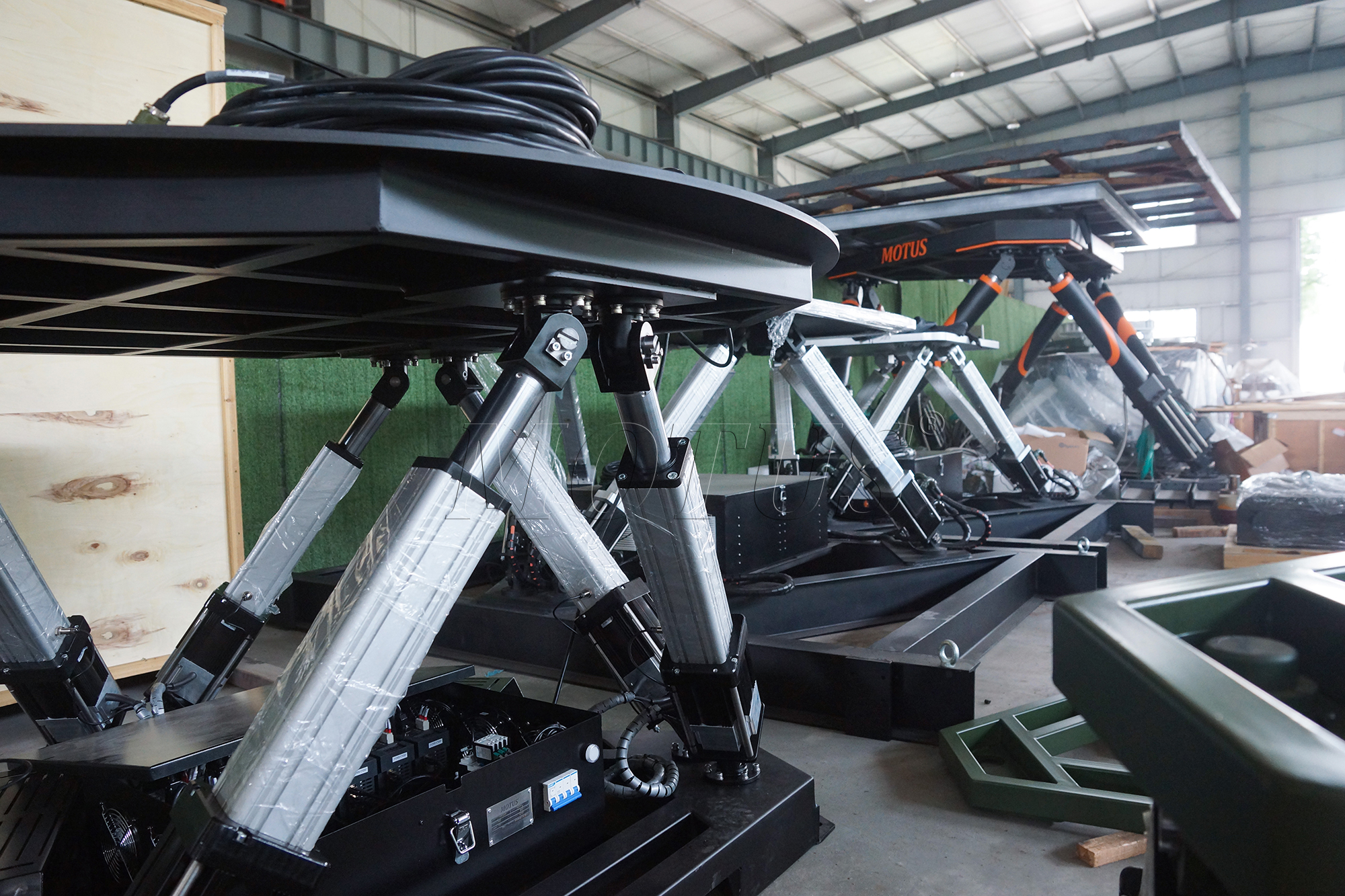 六自由度平台-32.jpg 六自由度平台-32.jpg